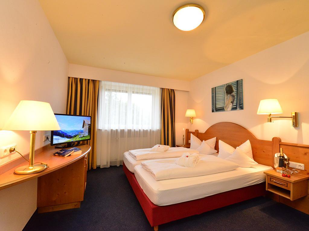 Hotel Wagner Riezlern Eksteriør billede