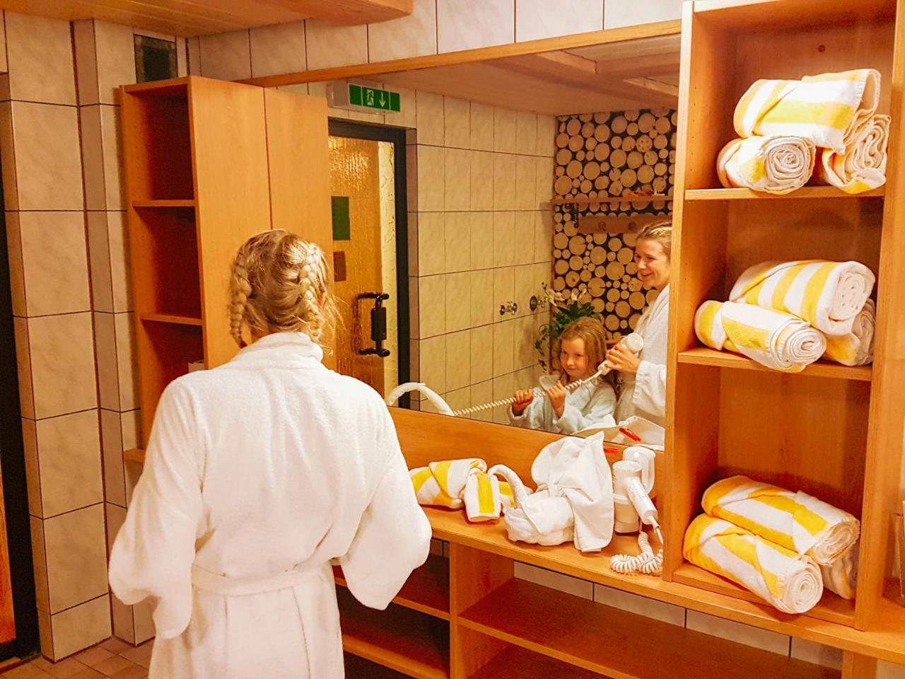 Hotel Wagner Riezlern Eksteriør billede